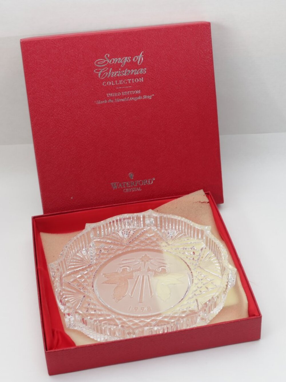 Waterford Crystal 1998 Songs of Christmas Hark The Herald 3rd Ed 8" Plate In Box